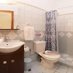 Madalena's Razáta